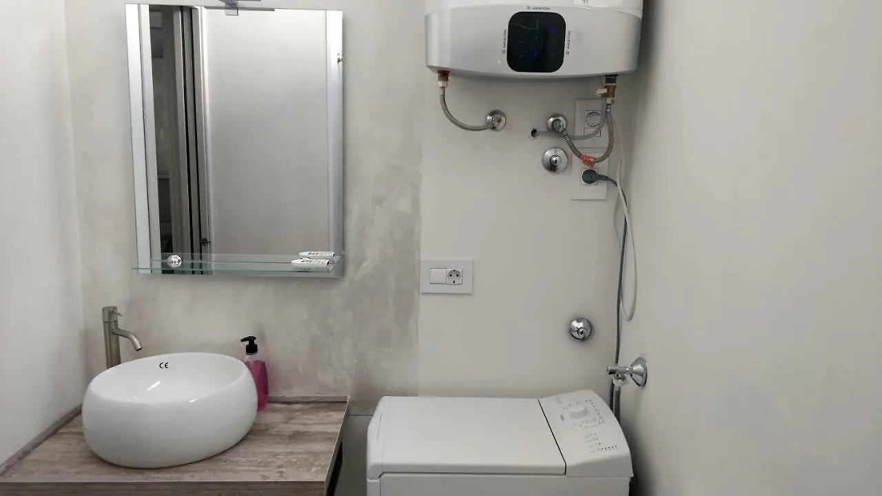 New Deluxe Sunny Bungalow Адехе