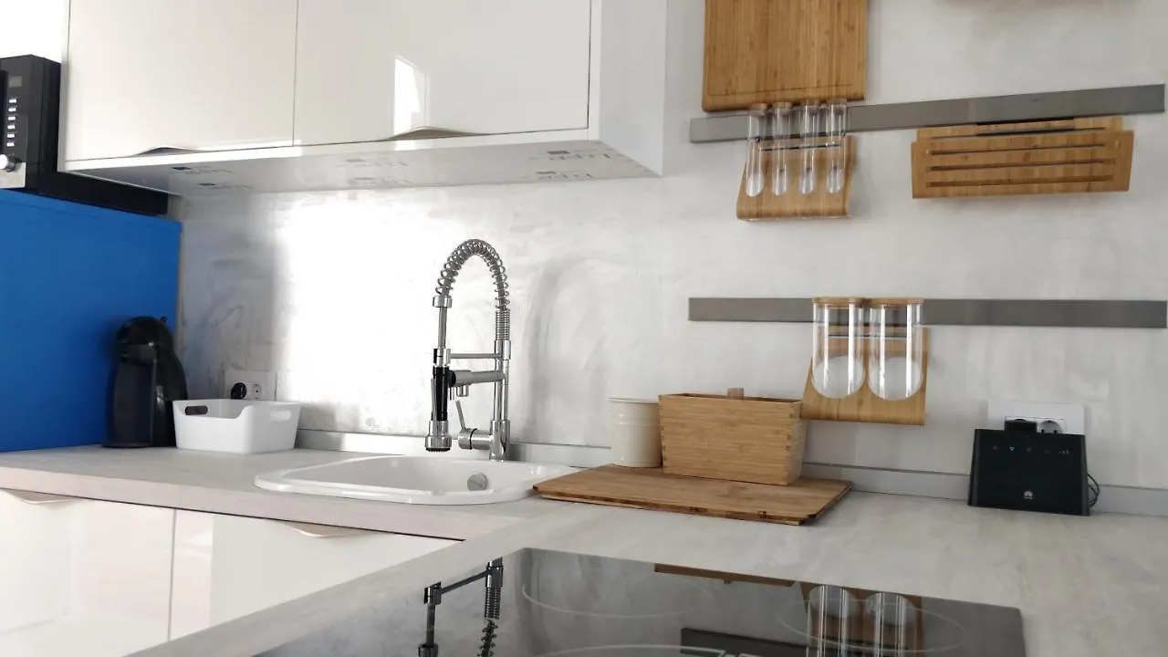 Вилла New Deluxe Sunny Bungalow Адехе